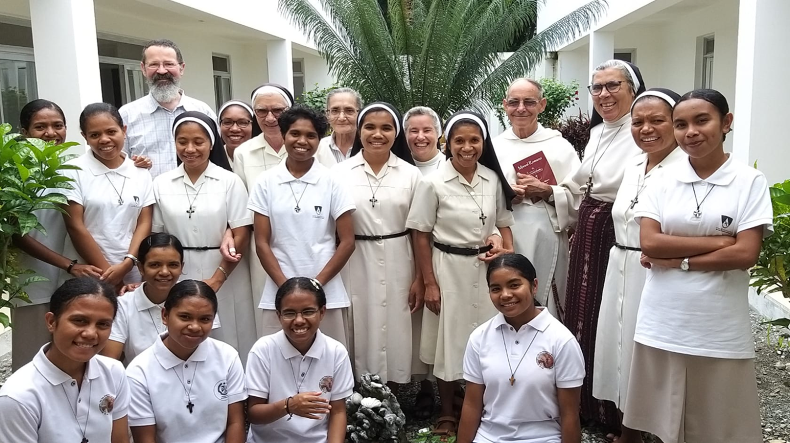 Con las Hermanas de Santa Catalina de Siena en Same – Timor Oriental – Abril de 2024